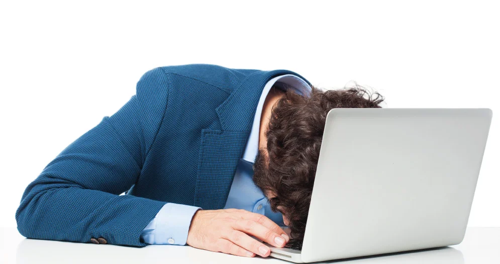 O que significa quiet quitting? De onde veio o termo quiet quitting? Quiet quitting e saúde mental Como lidar com o quiet quitting? Conclusão